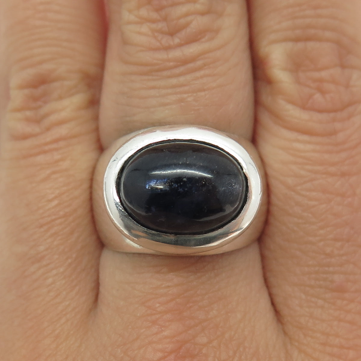 925 Sterling Silver Vintage Real Dark Blue Sapphire Gemstone Dome Ring Size 8