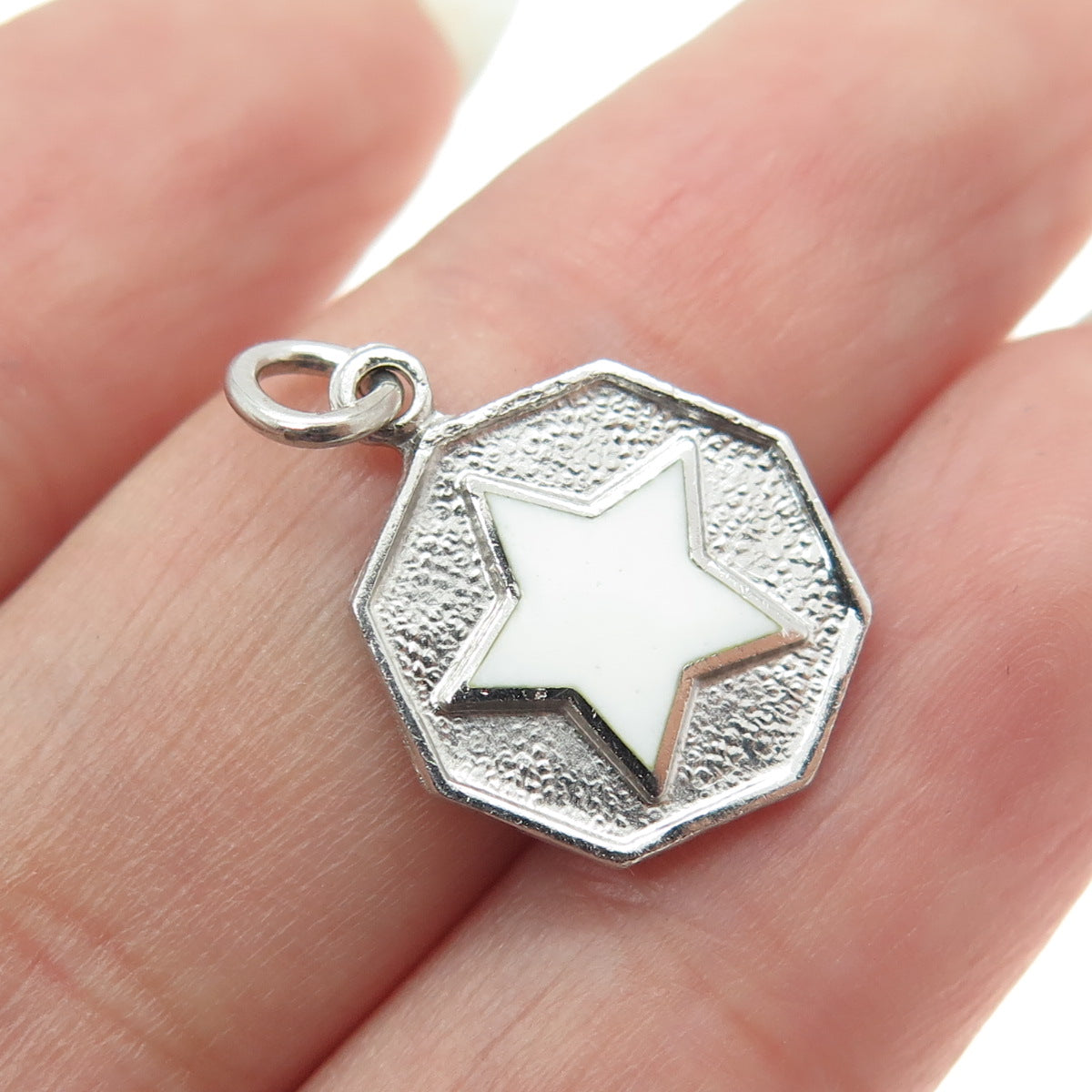 925 Sterling Silver Vintage White Enamel Star Octagon Pendant