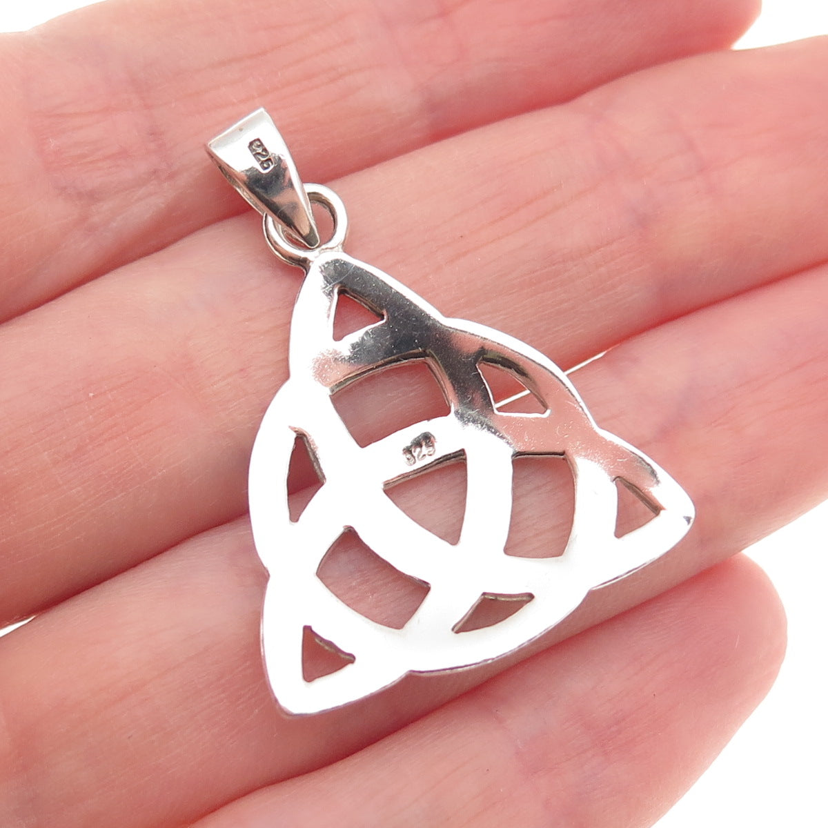 925 Sterling Silver Vintage Celtic Trinity Charm Pendant