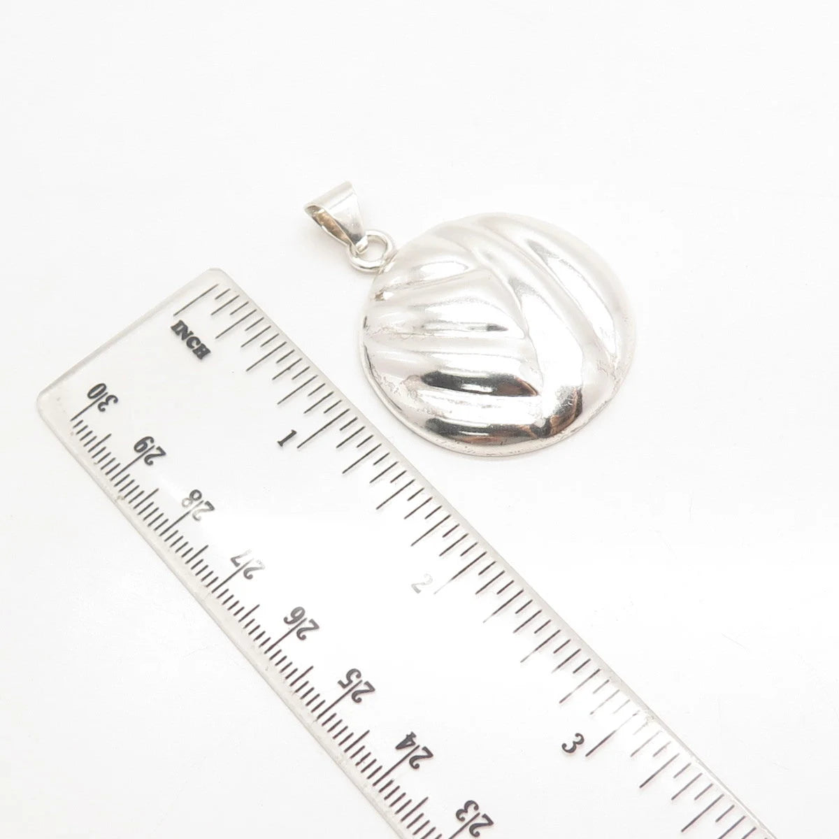 925 Sterling Silver Vintage Mexico ATI Ribbed Round Pendant