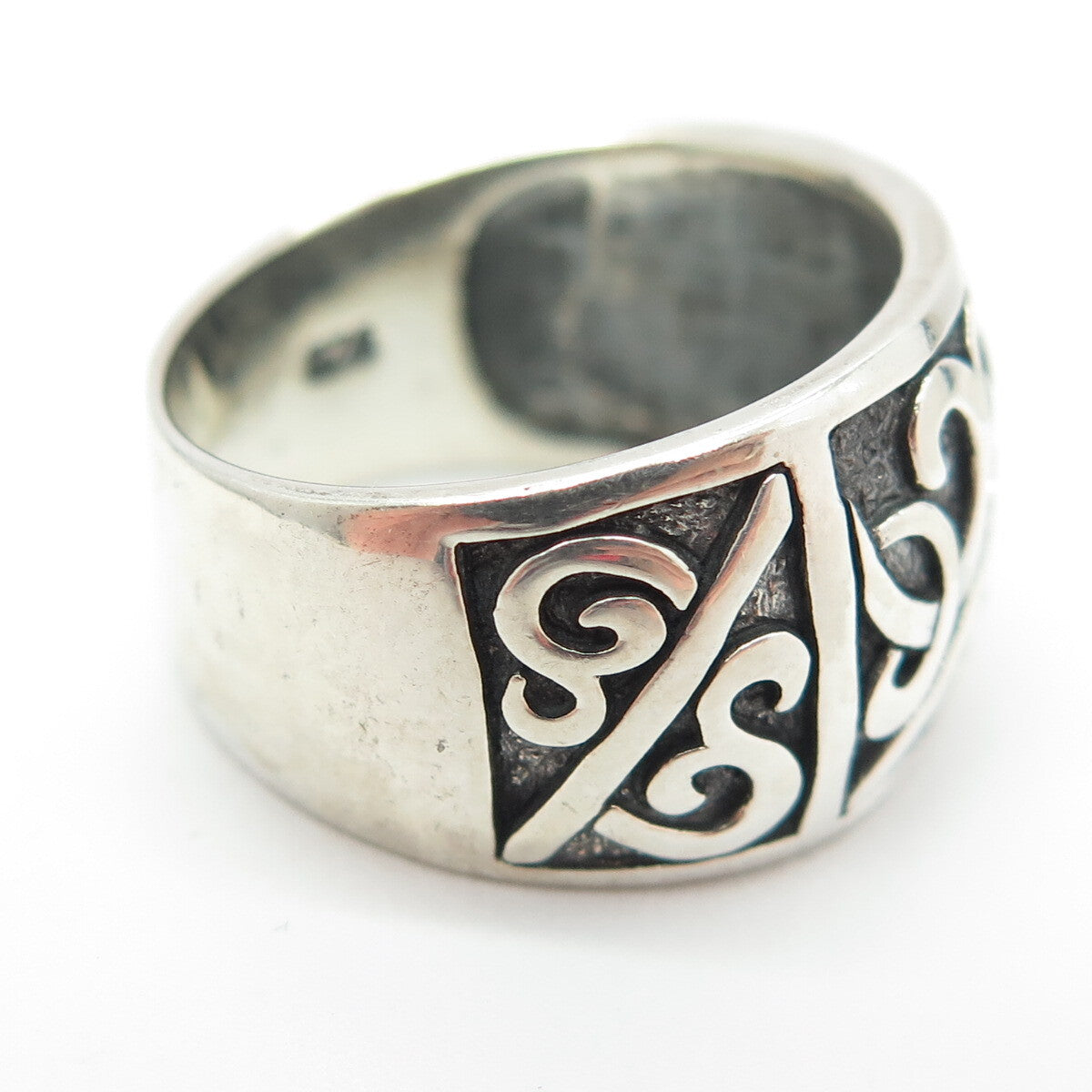 925 Sterling Silver Vintage "Majapahit Soldier" Ring Size 9.25