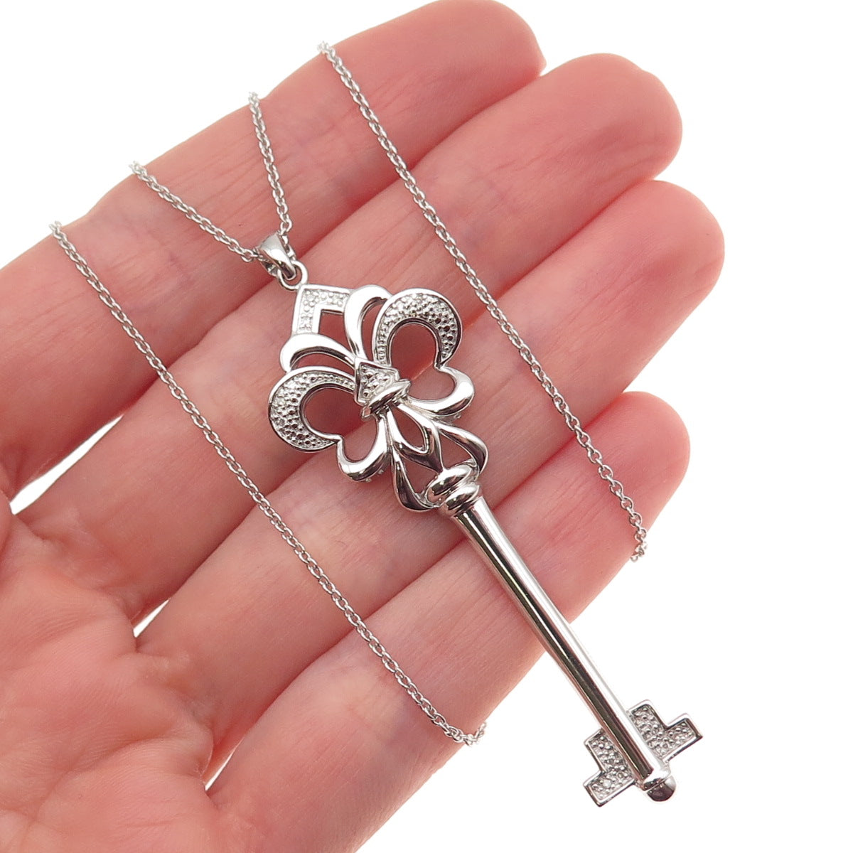 925 Sterling Silver Real Diamond Fleur de Lis Cable Chain Necklace 18"