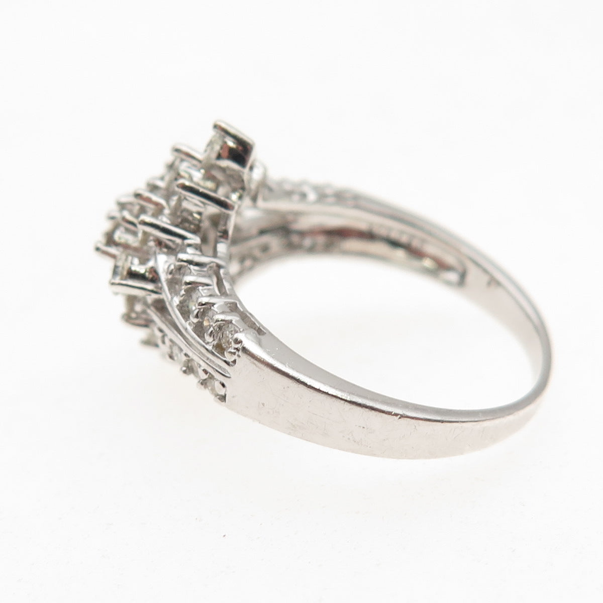 C&C Luxury Sterling Silver Real Round-Cut Moissanite Flower Cluster Ring Size 7