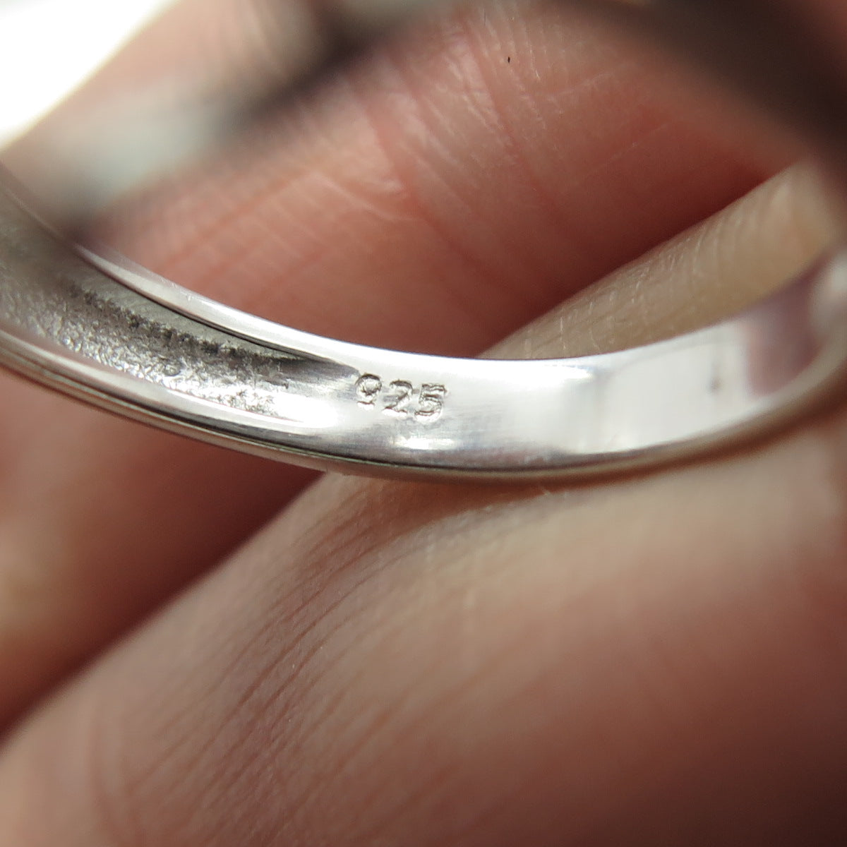 925 Sterling Silver Real Oval-Cut Blue & White Topaz Gemstone Ring Size 6.75