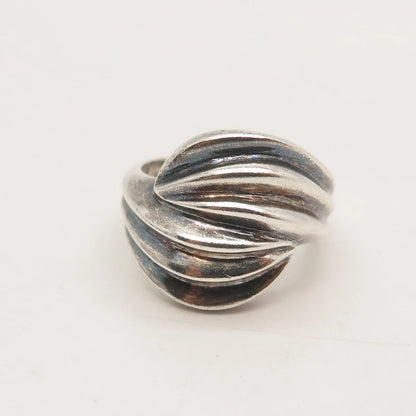 925 Sterling Silver Vintage Ribbed Ring Size 6.25