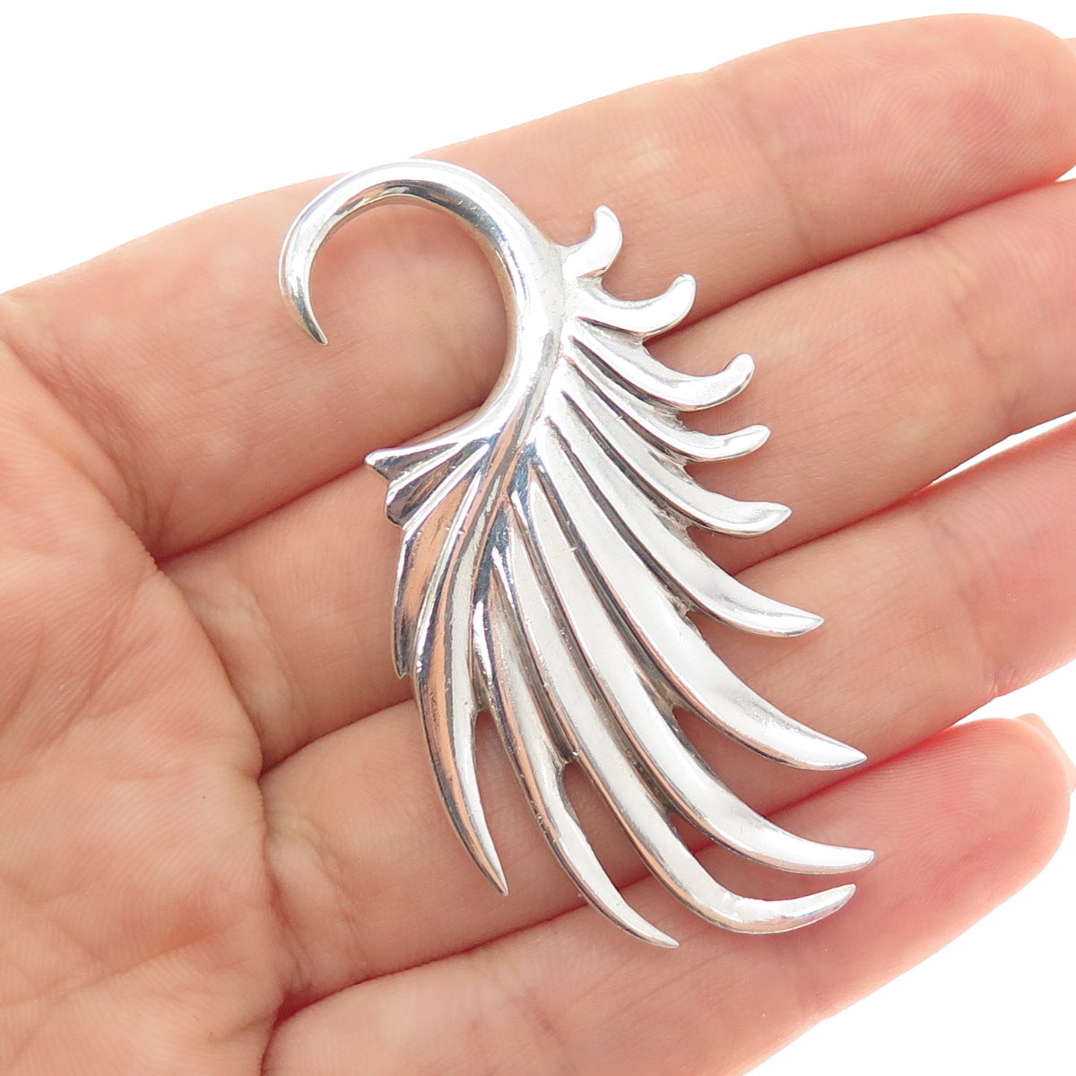 925 Sterling Silver Vintage Modernist Angel Wing SINGLE Hook Earring
