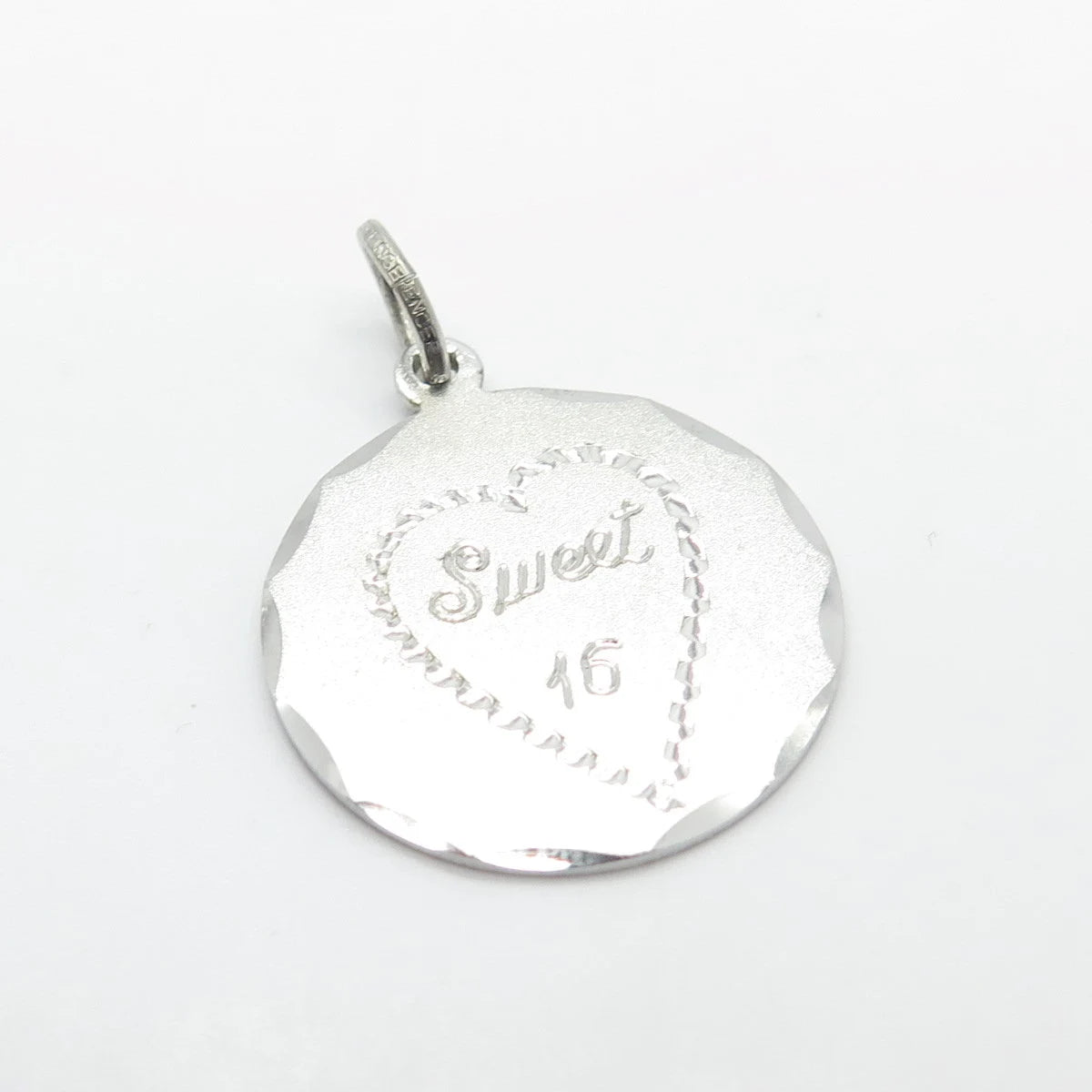 925 Sterling Silver Vintage "Sweet 16" Heart Round Charm Pendant