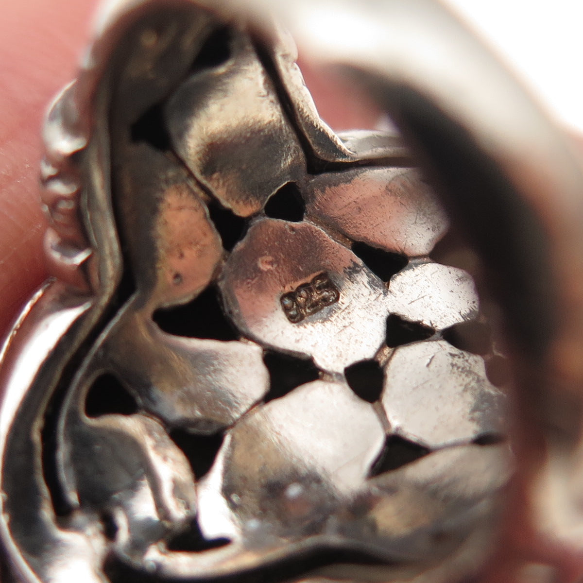 925 Sterling Silver Vintage Hammered Dome Oxidized Ring Size 7.25