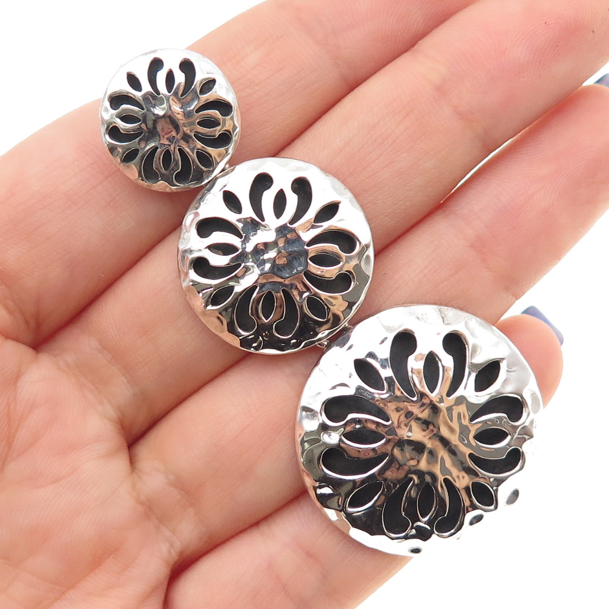 ANNIKA WITT 925 Sterling Silver Vintage Flower Hammered Shadow Box Slide Pendant