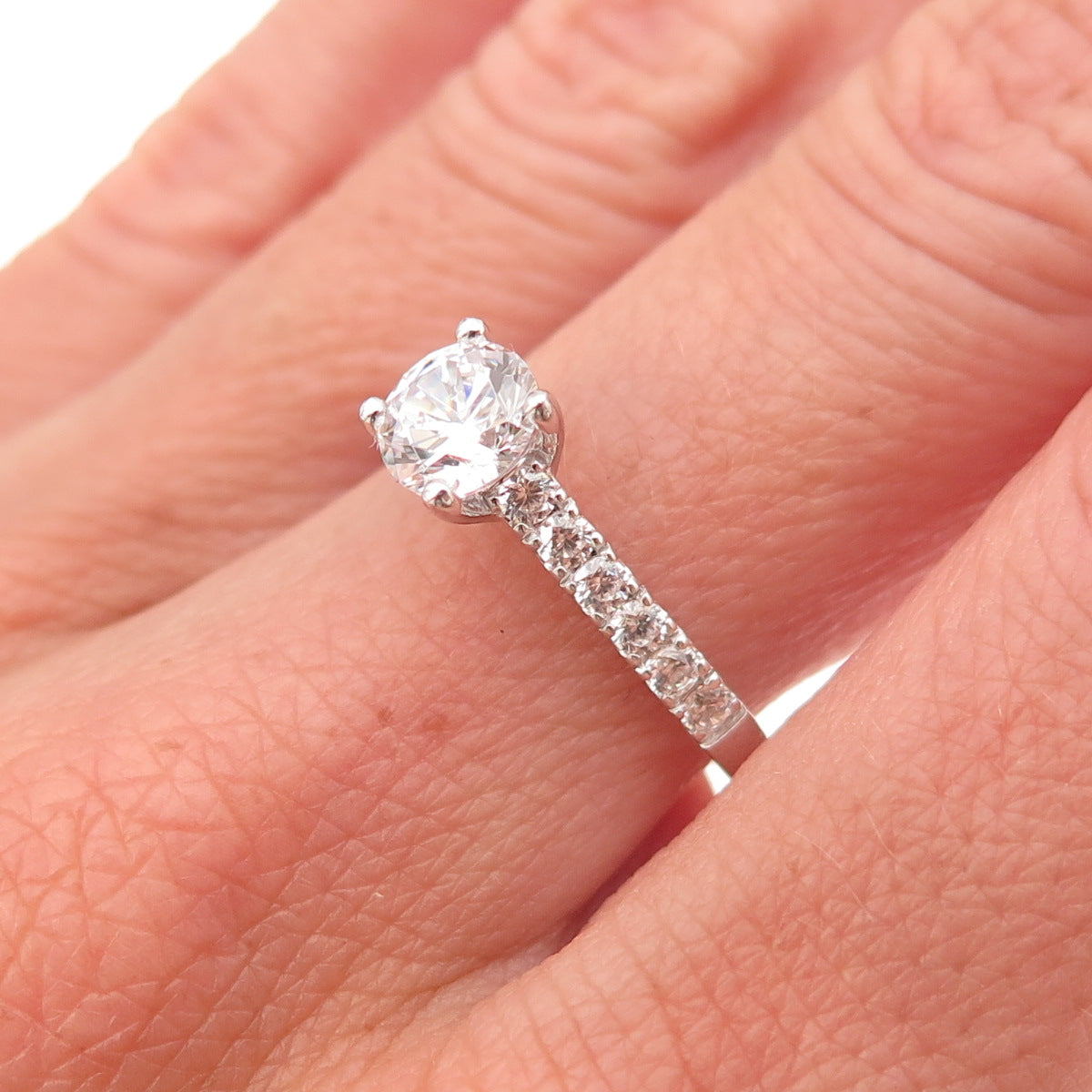 925 Sterling Silver Round-Cut C Z Engagement Ring Size 7