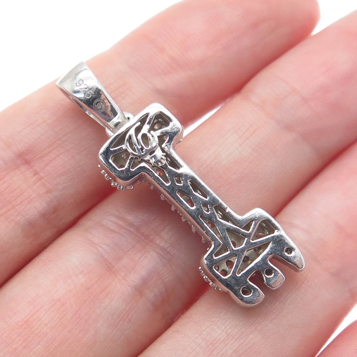925 Sterling Silver Round-Cut C Z Sparkle Melted Letter I Initial Charm Pendant