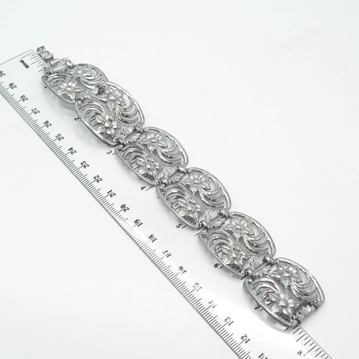 925 Sterling Silver Vintage W. E. Richards Floral Panel Link Bracelet 7.75"