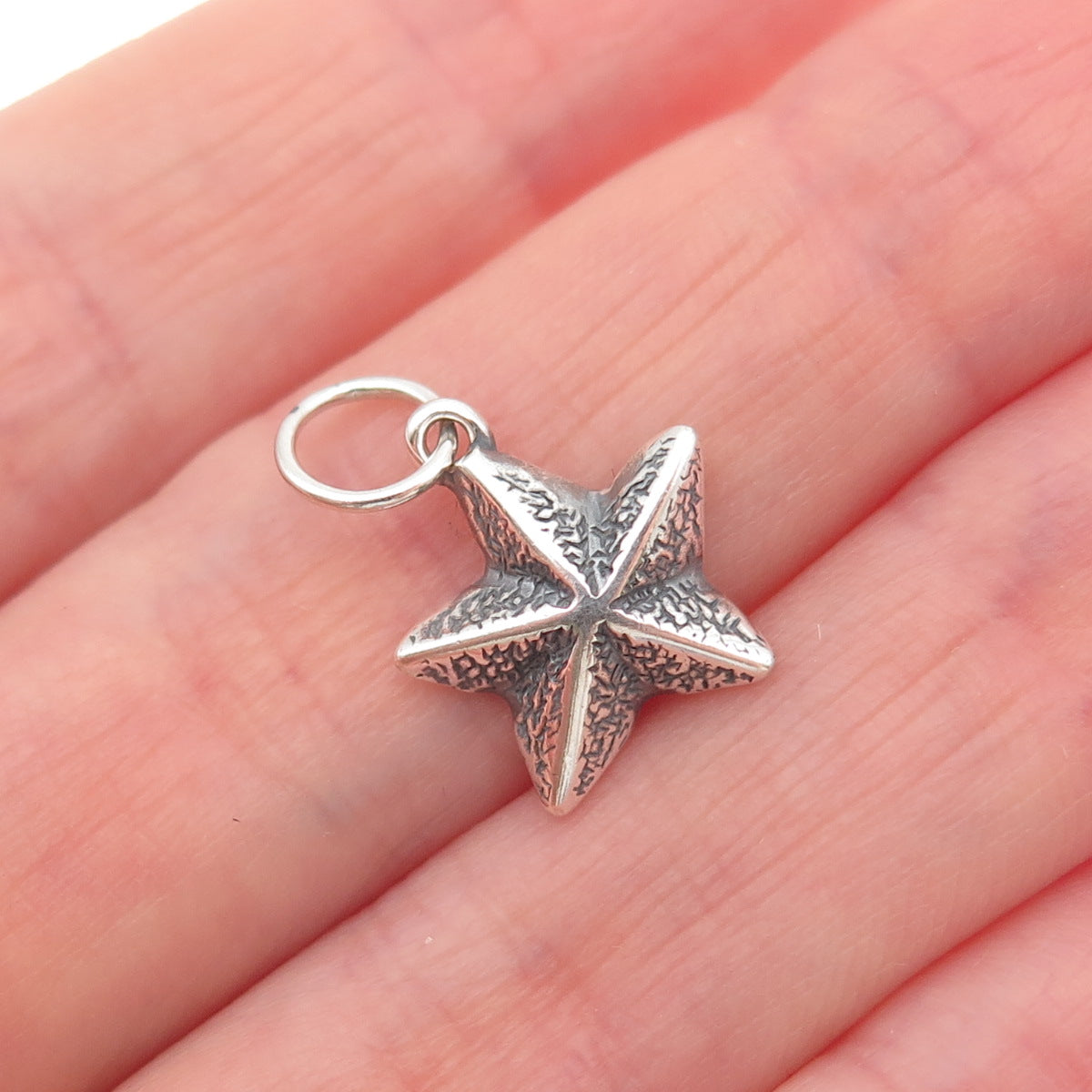 925 Sterling Silver Vintage Starfish Oxidized Mini Charm Pendant