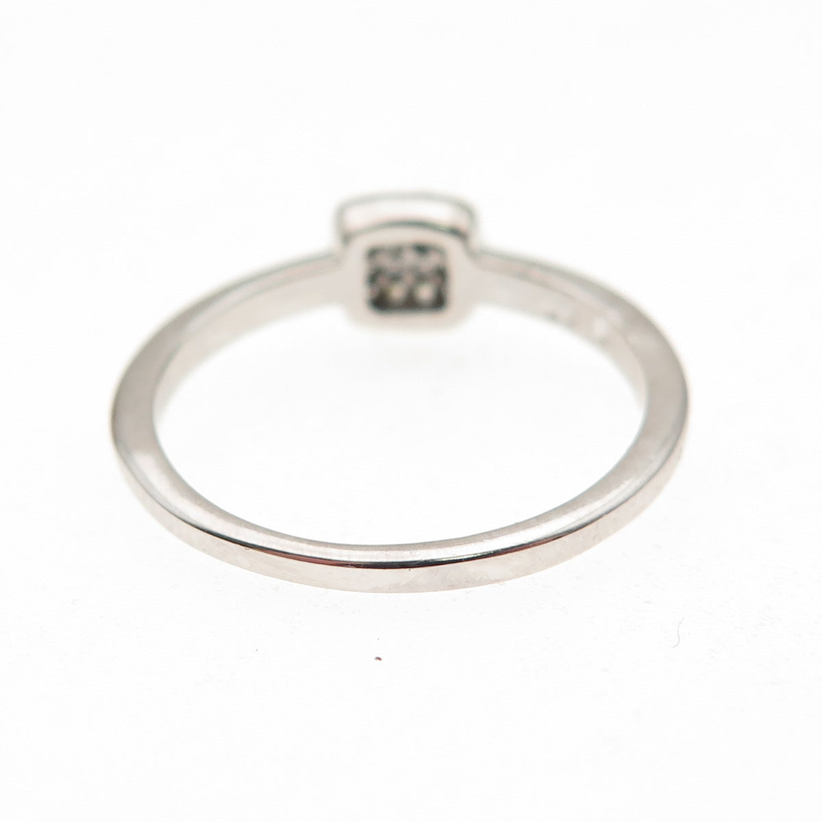 925 Sterling Silver Round-Cut C Z Engagement Ring Size 6