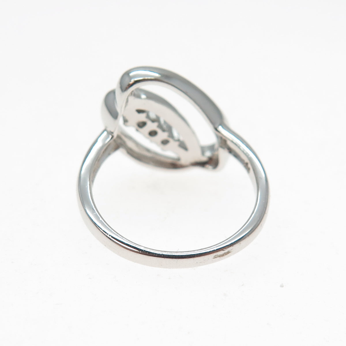 925 Sterling Silver Round-Cut C Z Interlocked Oval Circle Ring Size 7.5