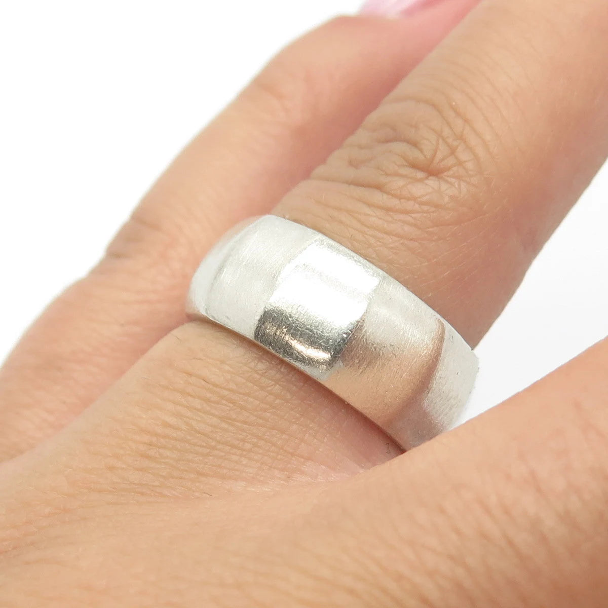 925 Sterling Silver Vintage Modernist Band Ring Size 7.75