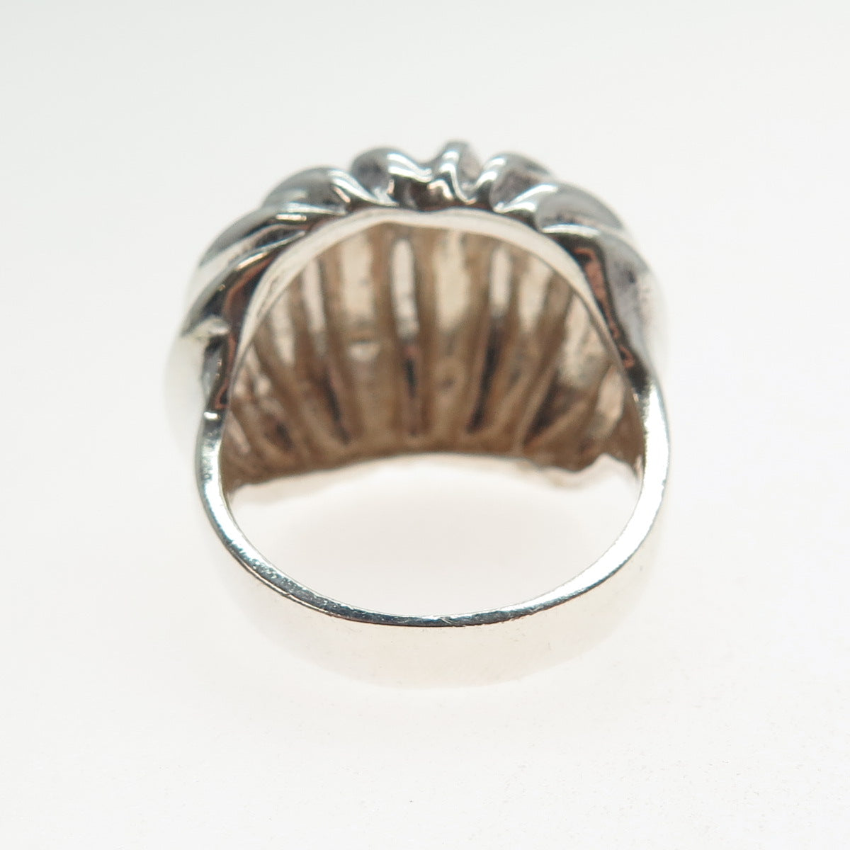 925 Sterling Silver Vintage Modernist Ribbed Dome Ring Size 7