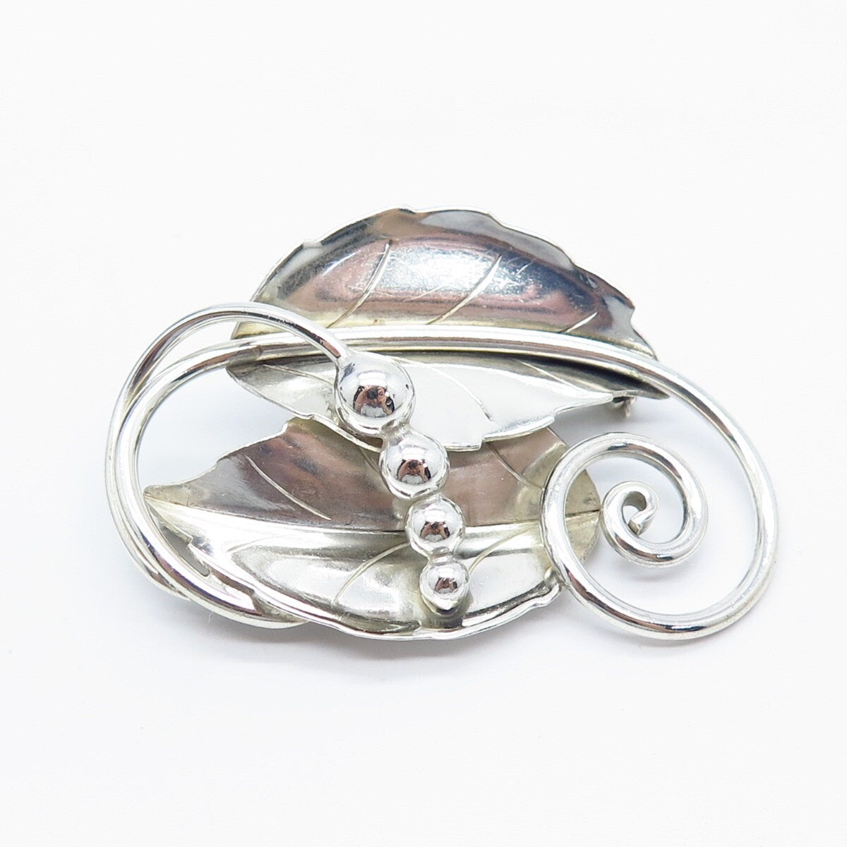 925 Sterling Silver Vintage International Grape Leaf Pin Brooch