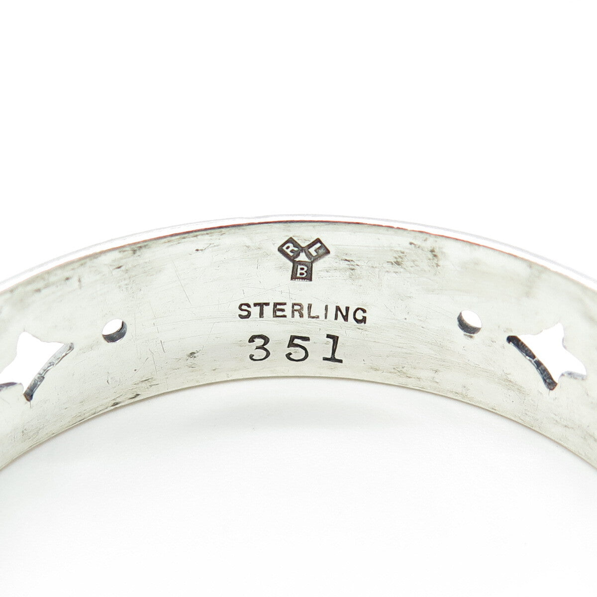 LUNT Sterling Silver Antique Art Deco Floral All Around Napkin Ring Holder #351