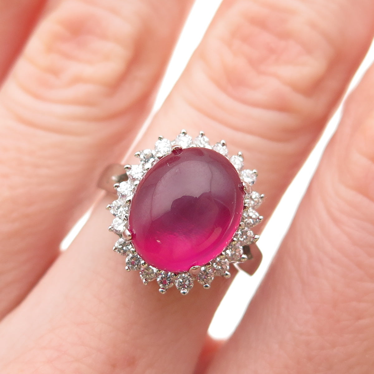 Stauer 925 Sterling Silver Lab-Created Star Ruby & C Z Ring Size 6.25