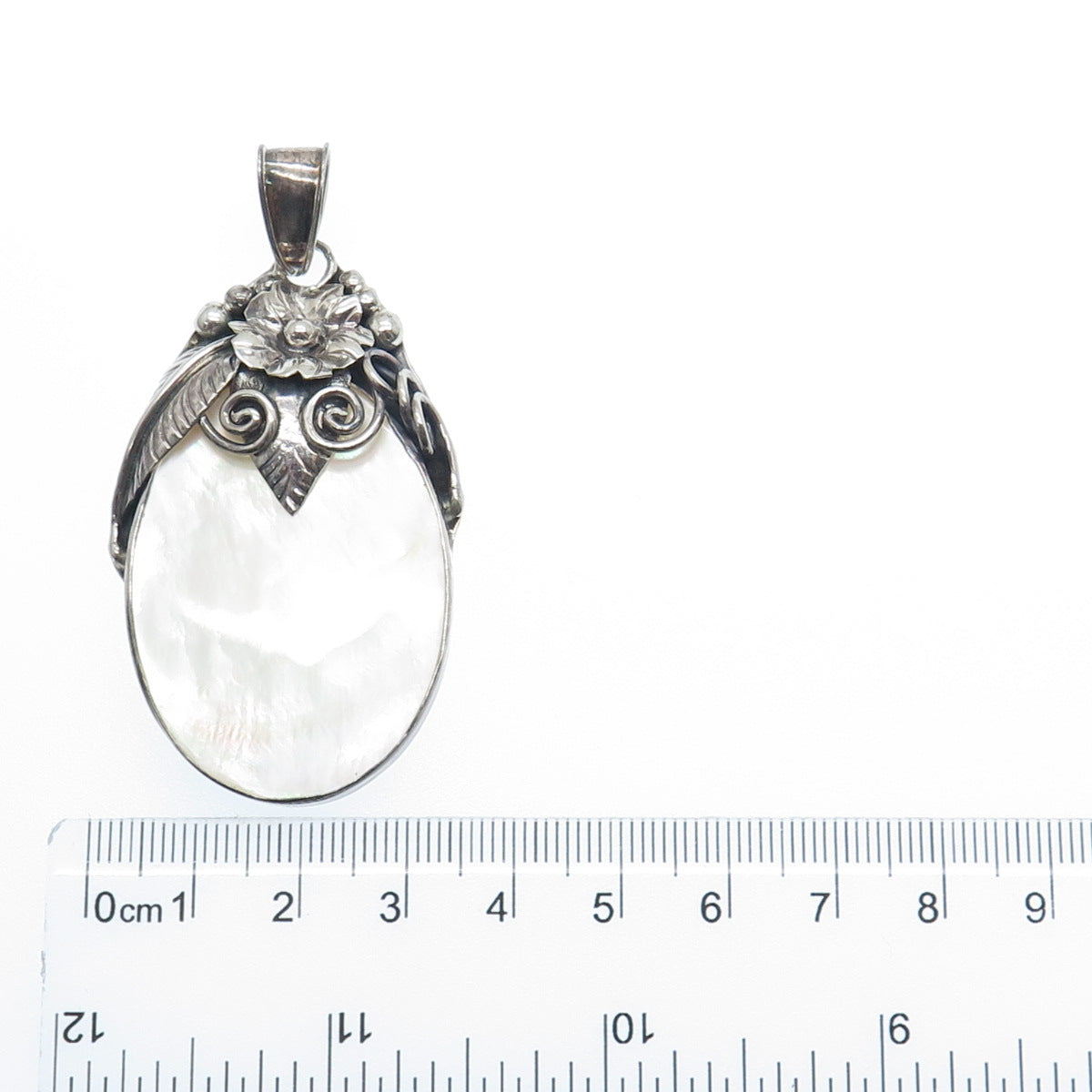 MERAV 925 Sterling Silver Vintage Real MOP Feather Flower Oxidized Pendant
