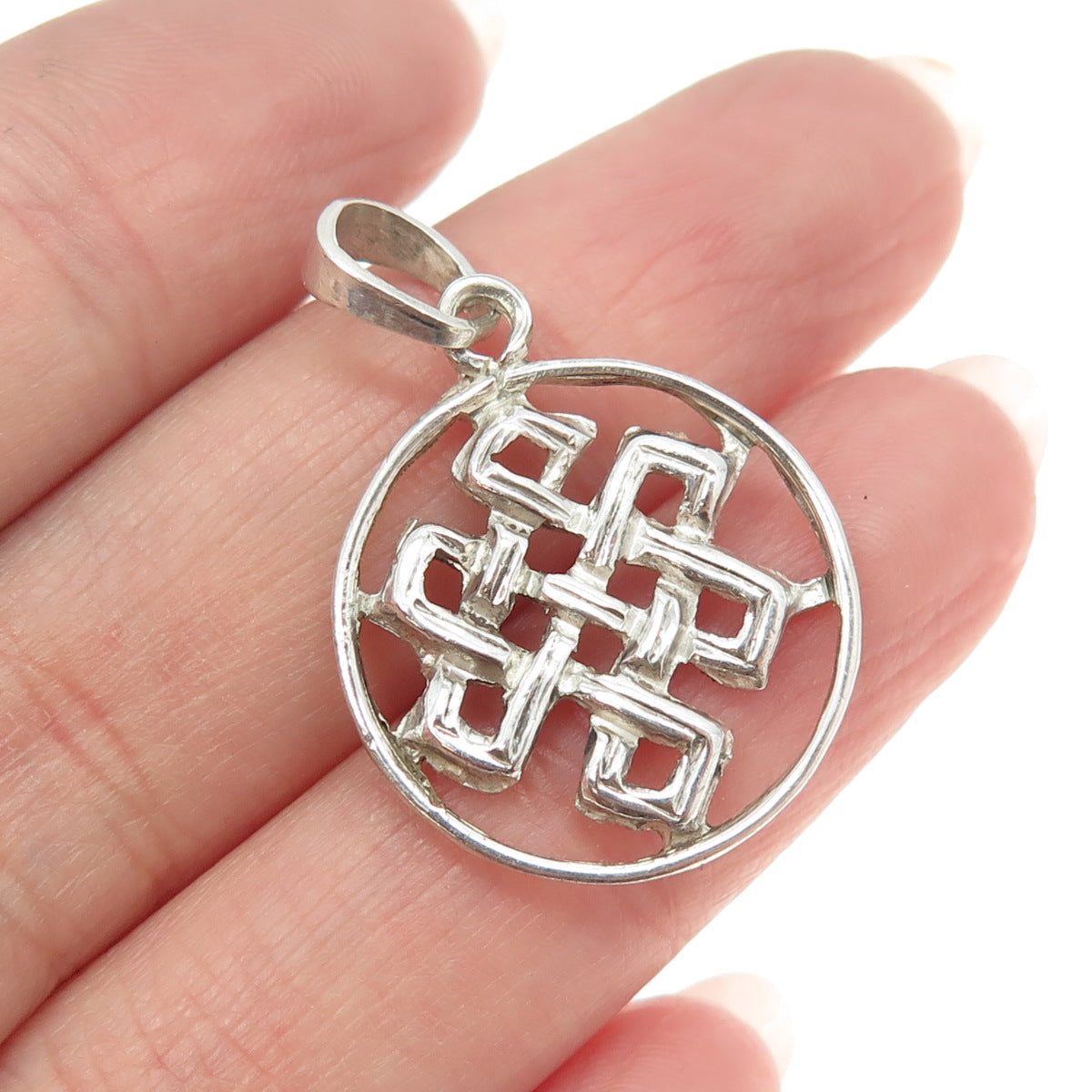 925 Sterling Silver Vintage Celtic Knot Round Charm Pendant