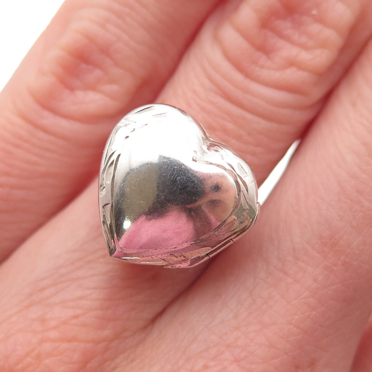 925 Sterling Silver Vintage Heart Locket Oxidized Ring Size 5