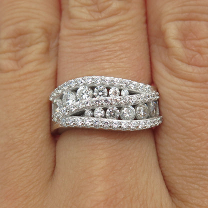 925 Sterling Silver Graduated Round-Cut C Z Ring Size 7.25