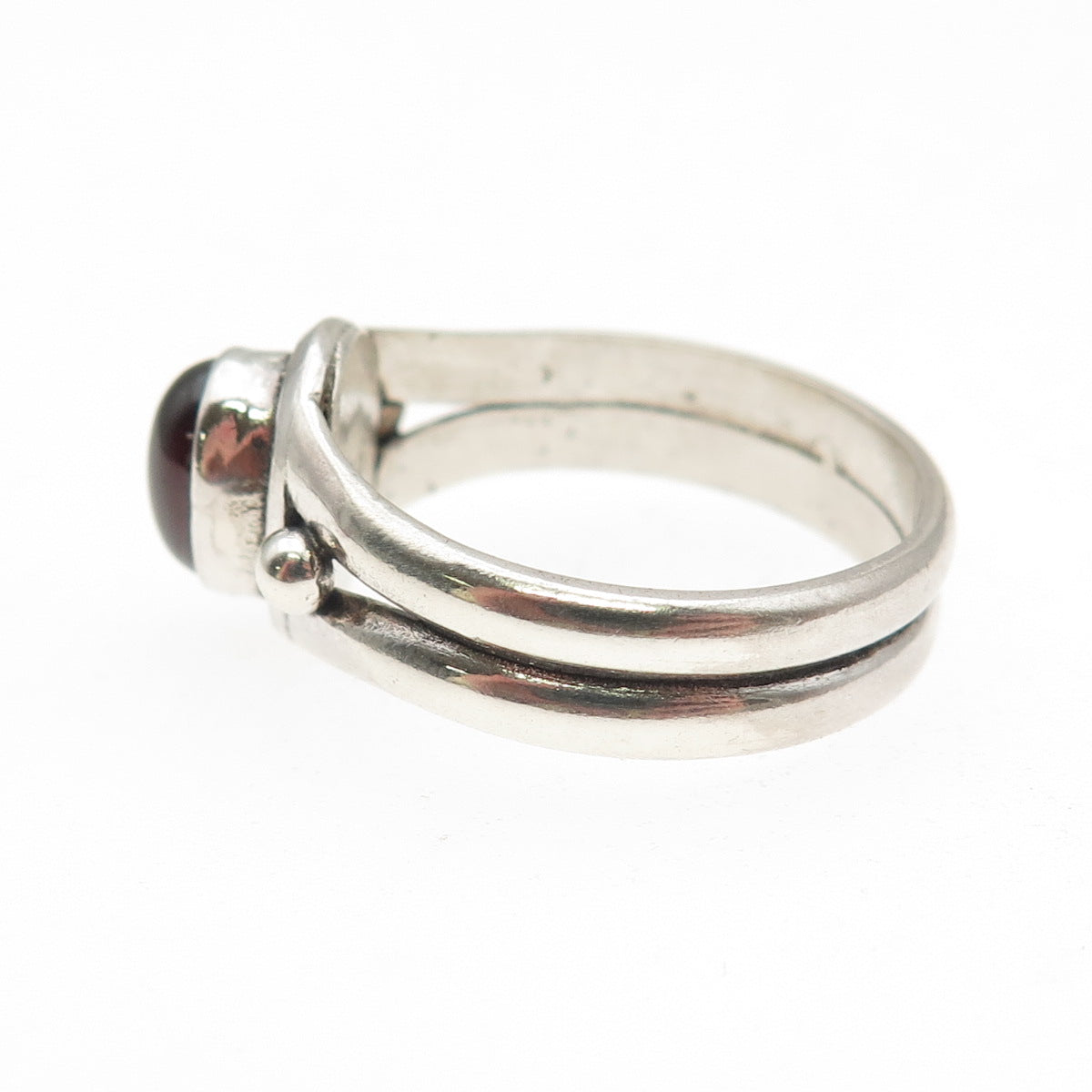 925 Sterling Silver Vintage Real Red Garnet Modernist Oxidized Ring Size 9