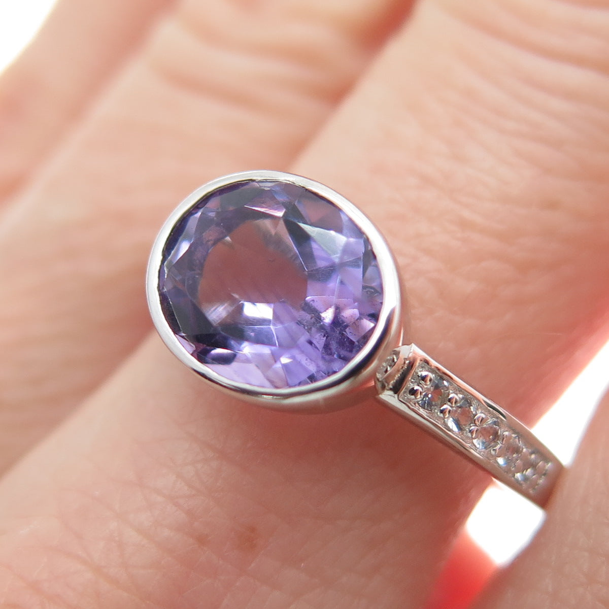 DSMK 925 Sterling Silver Real Amethyst & White Topaz Gemstone Ring Size 8.25