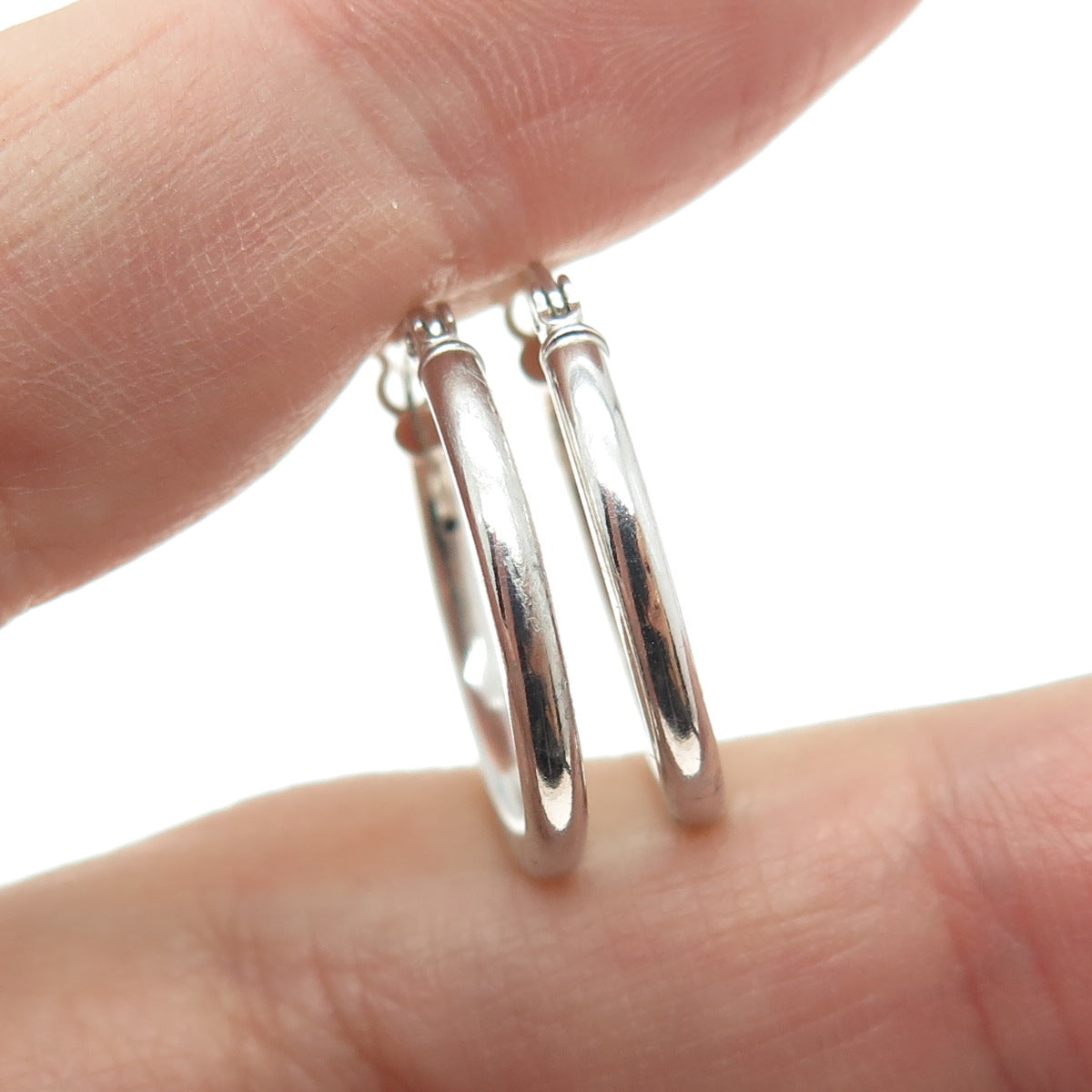 925 Sterling Silver Hinged Hoop Earrings