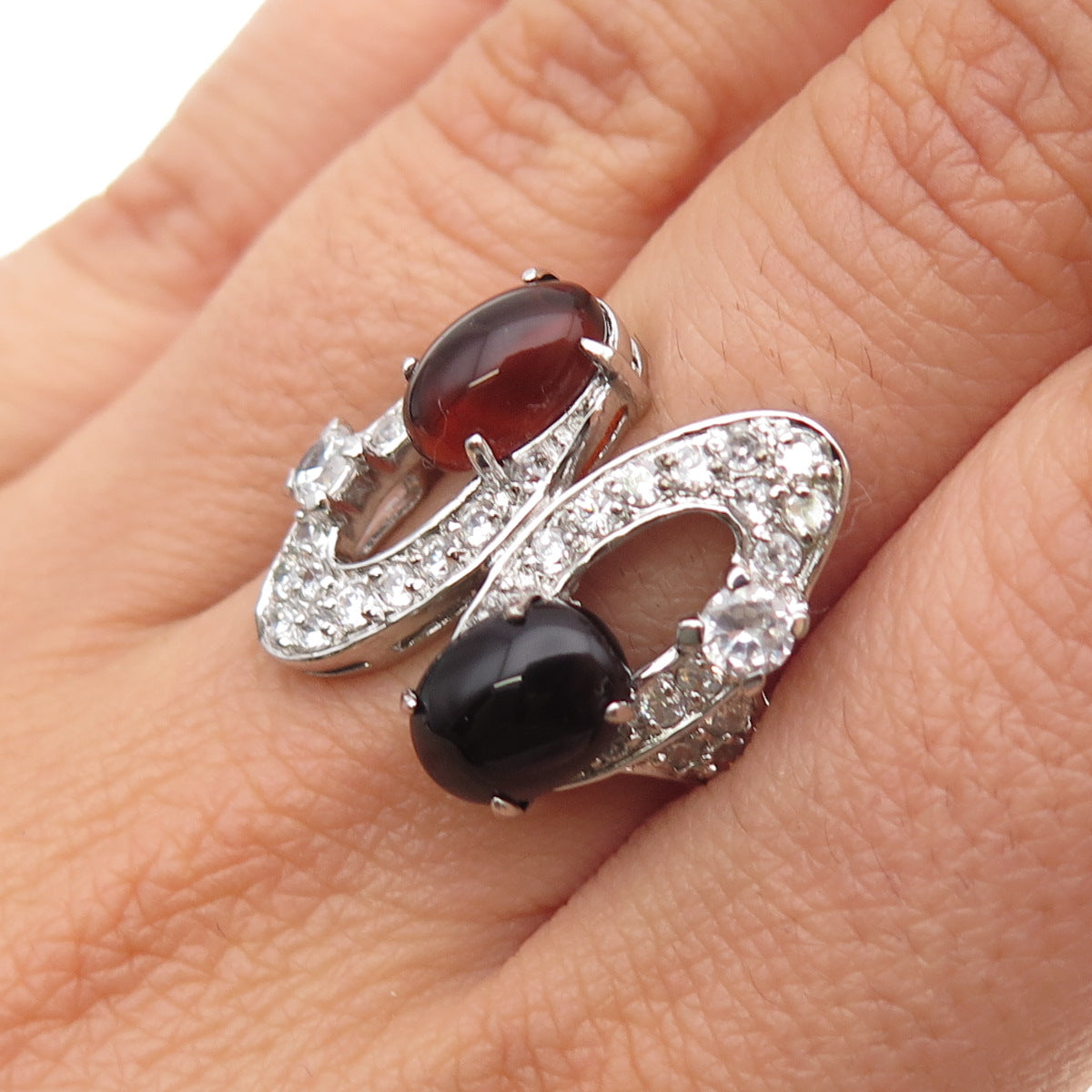 925 Sterling Silver Round-Cut C Z Modernist Ring Size 6.25