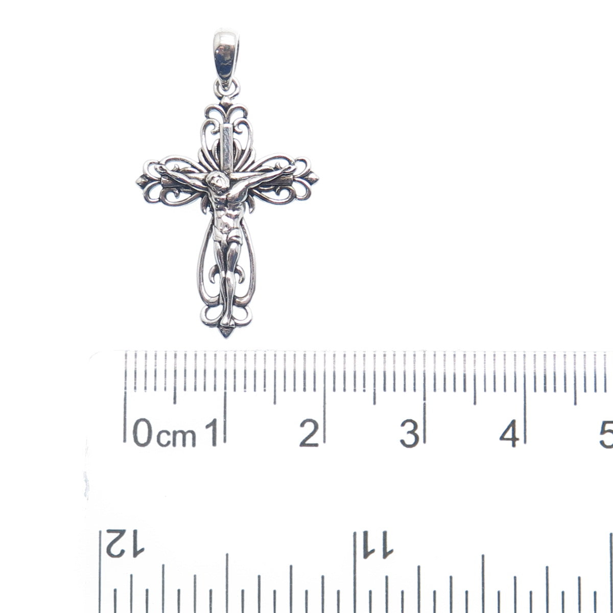 REGINA LANE 925 Sterling Silver Ornate Crucifix Cross Religious Pendant