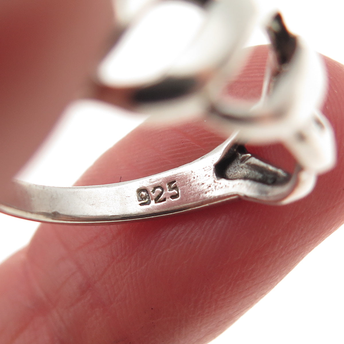 925 Sterling Silver Vintage Modernist Ribbed Oxidized Ring Size 6.75