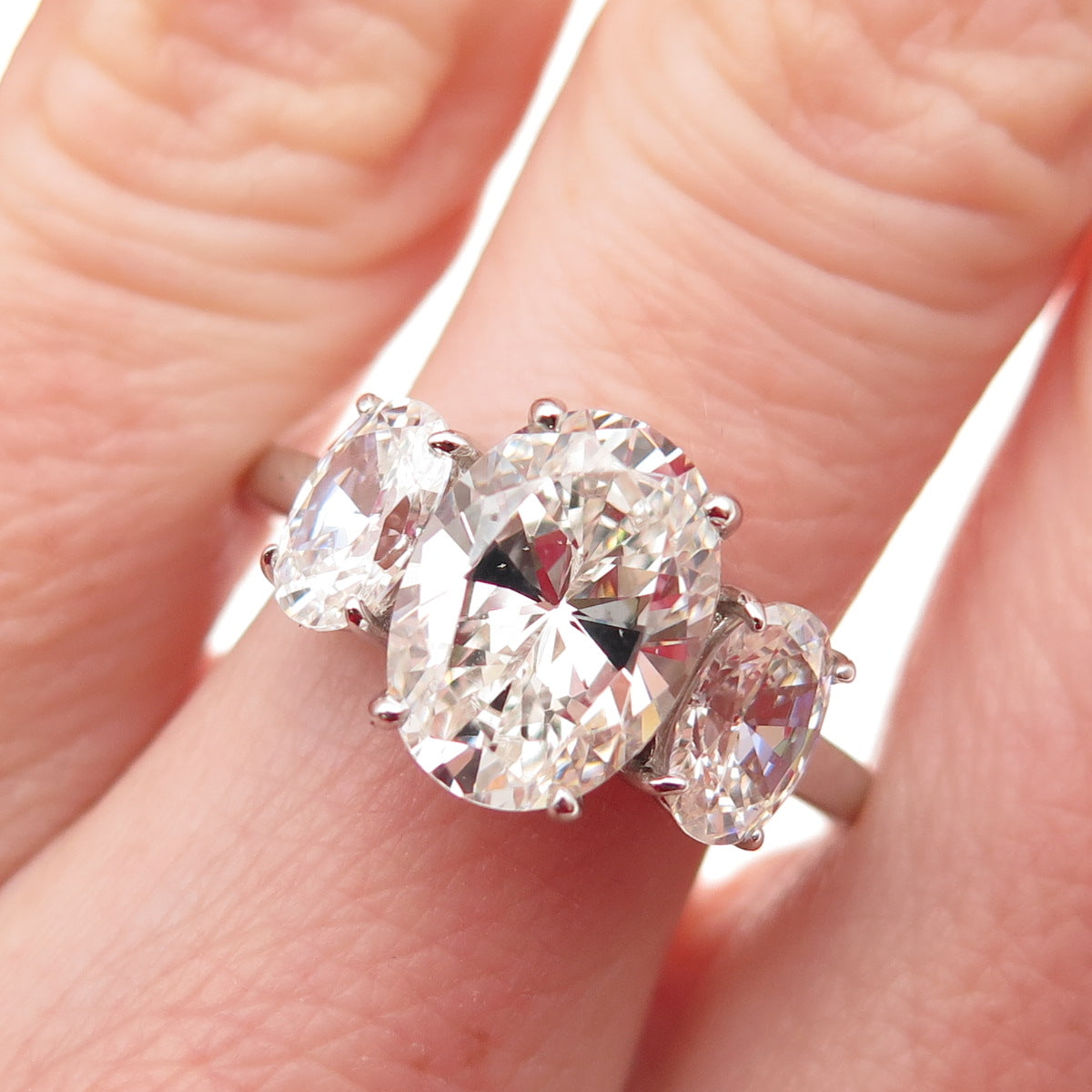 DSMK 925 Sterling Silver Oval-Cut C Z Engagement Ring Size 9.25