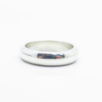 925 Sterling Silver Vintage Classic Band Ring Size 8.25