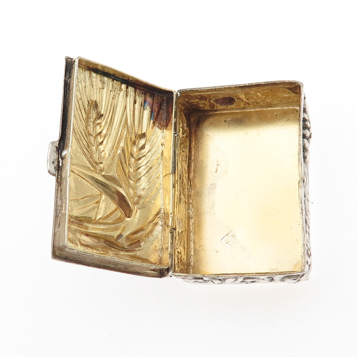 84 Silver Antique 1848 European Barley Plant Repousse Oxidized Pill / Snuff Box