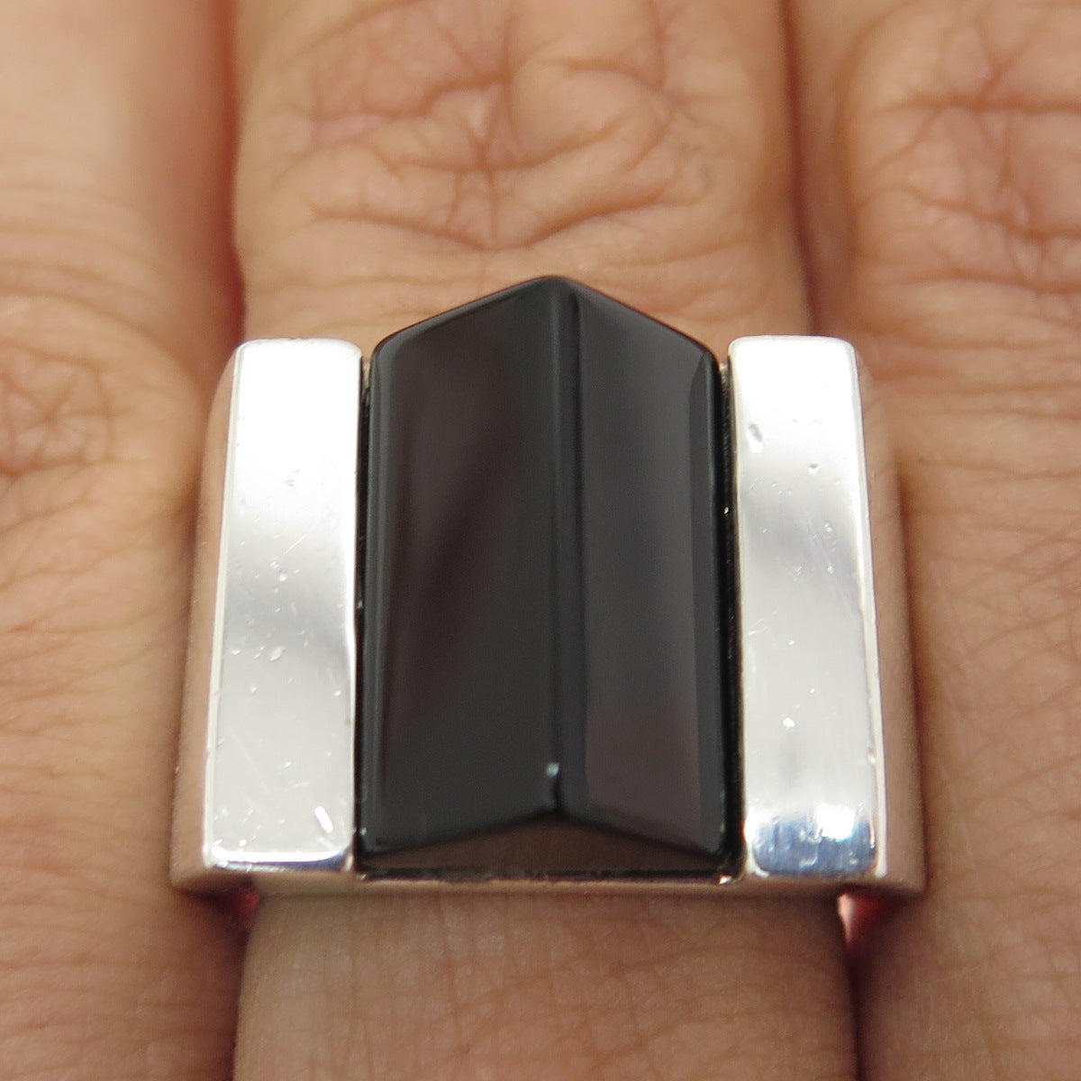 MMA Metropolitan Museum of Art Sterling Silver Vintage Black Onyx Ring Size 7.5