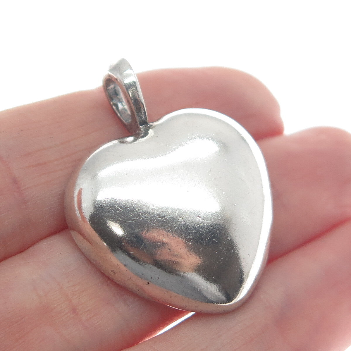 JBNI Bijoux D'Amour 925 Sterling Silver Vintage Heart Dome Pendant