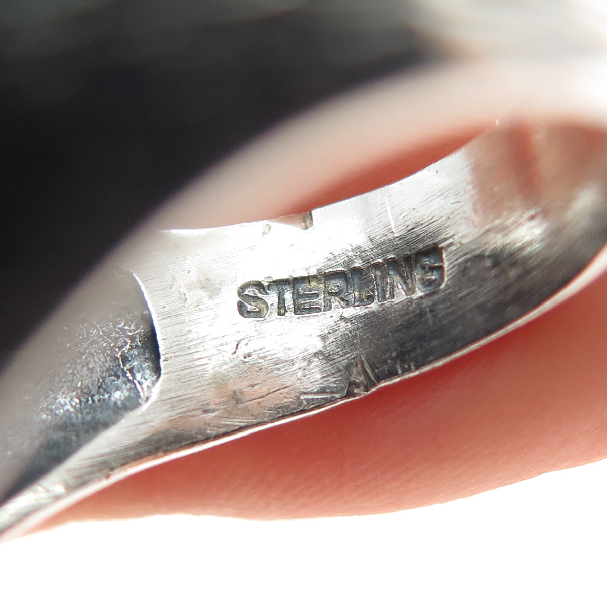 GEM CRAFT Sterling Silver Vintage Black Onyx Modernist Oxidized Ring Size 9.75