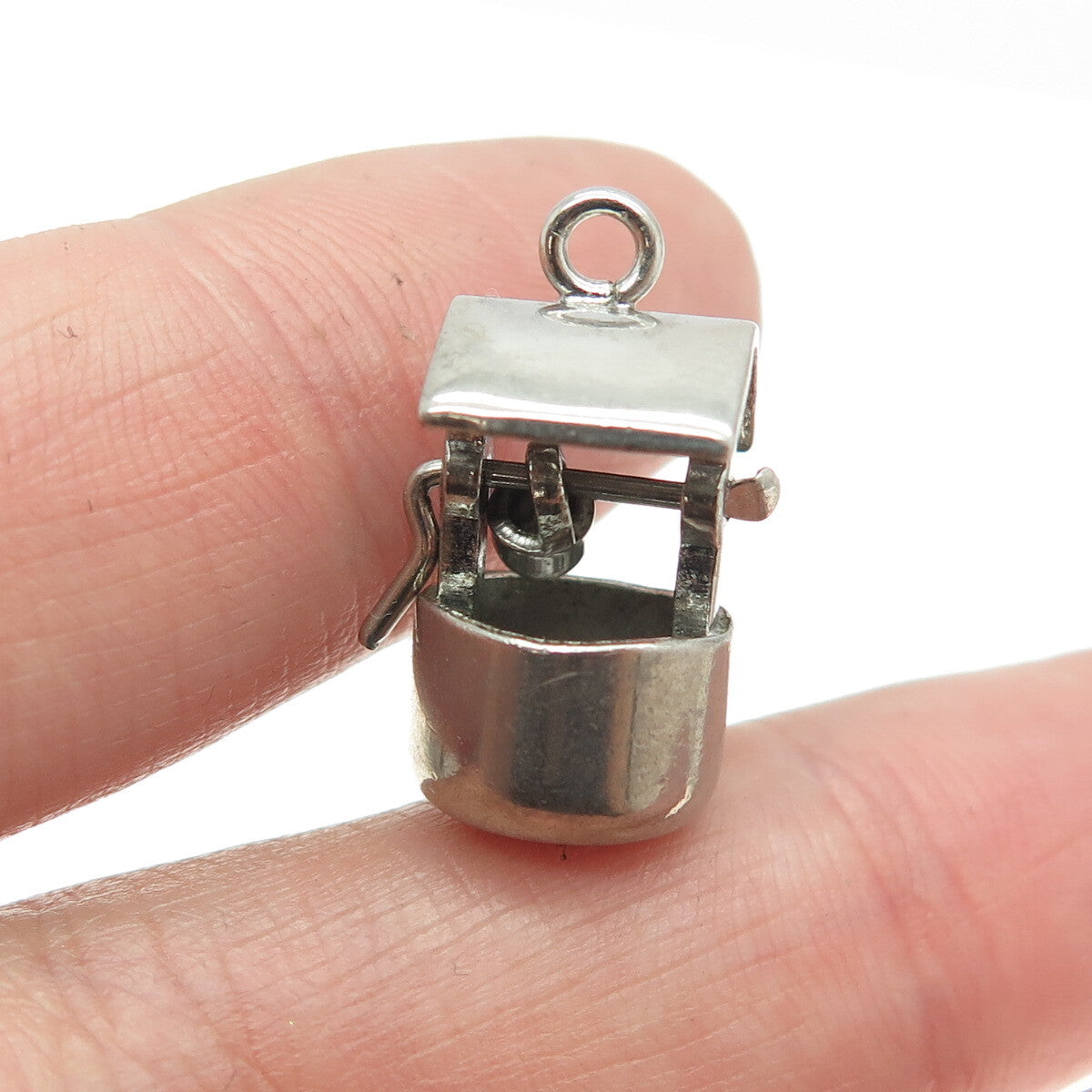 PAYE & BAKER 925 Sterling Silver Antique Art Deco Water Well Movable 3D Pendant
