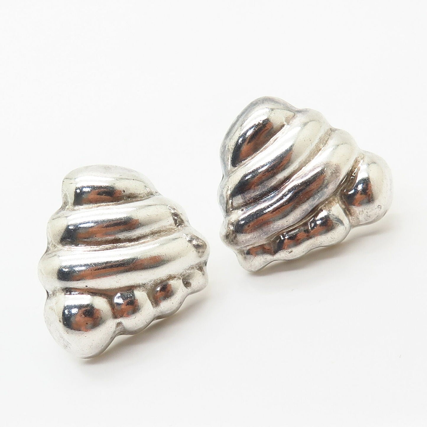 925 Sterling Silver Vintage Mexico Hollow Ribbed Design Earrings