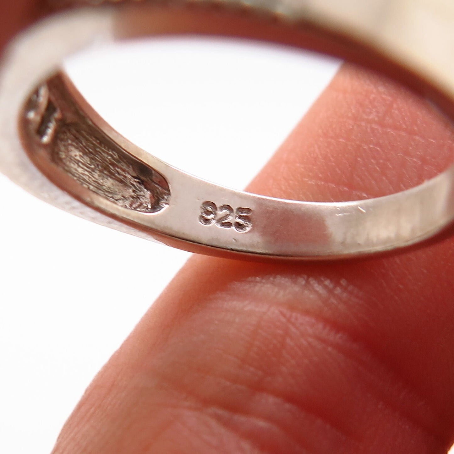 925 Sterling Silver C Z Ring Size 8