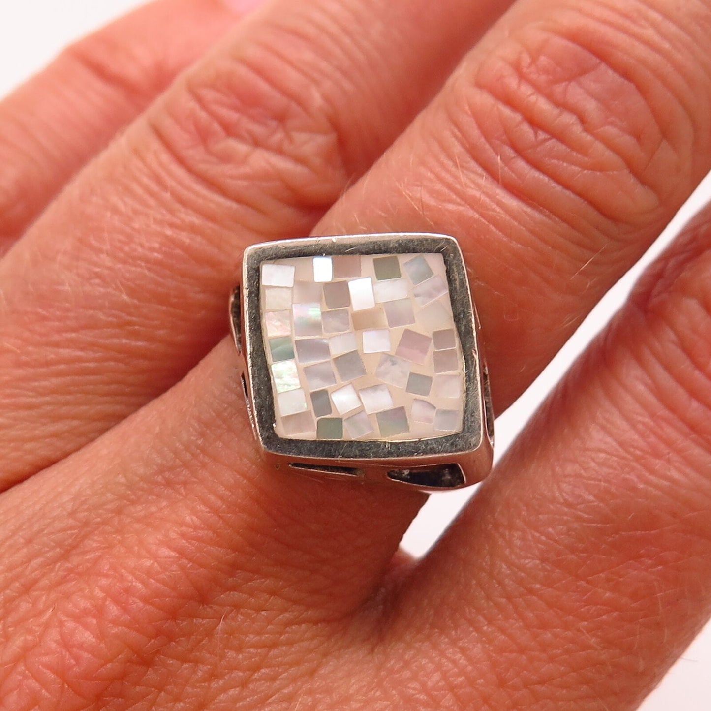 925 Sterling Silver Real Mother-Of-Pearl Inlay Rhombus Design Ring Size 6