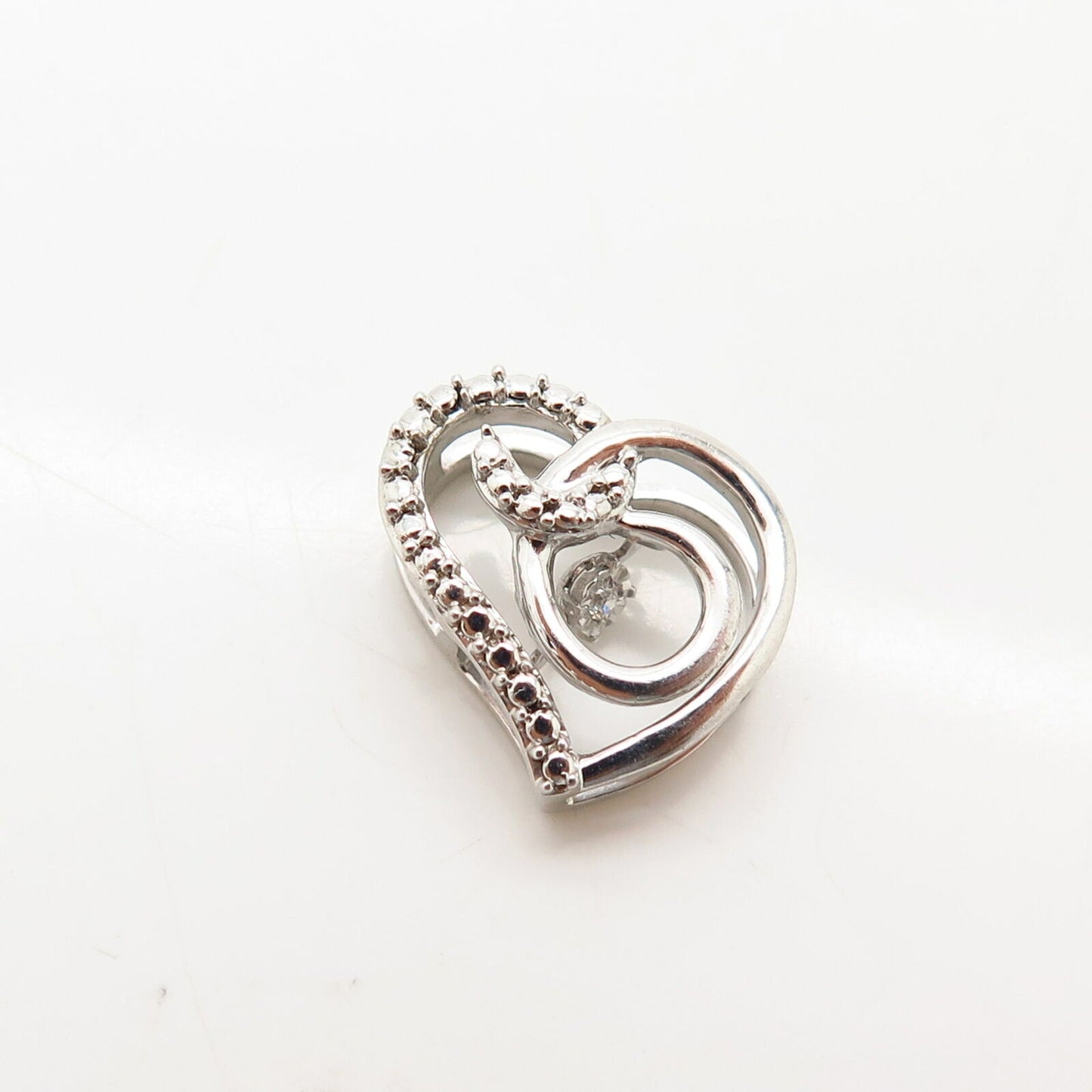 925 Sterling Silver Dancing C Z Heart Design Slide Pendant