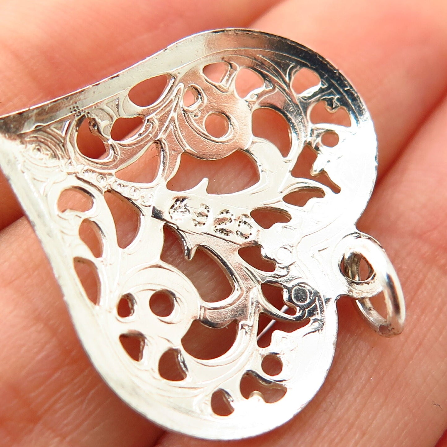 925 Sterling Silver Cutout Ornate Heart Design Pendant