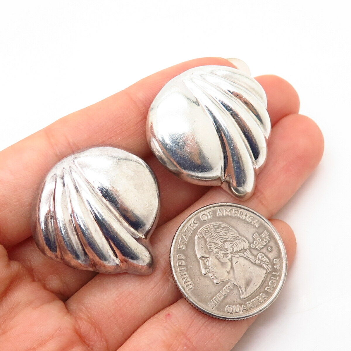 925 Sterling Silver Vintage Mexico Modernist Design Hollow Clip On Earrings