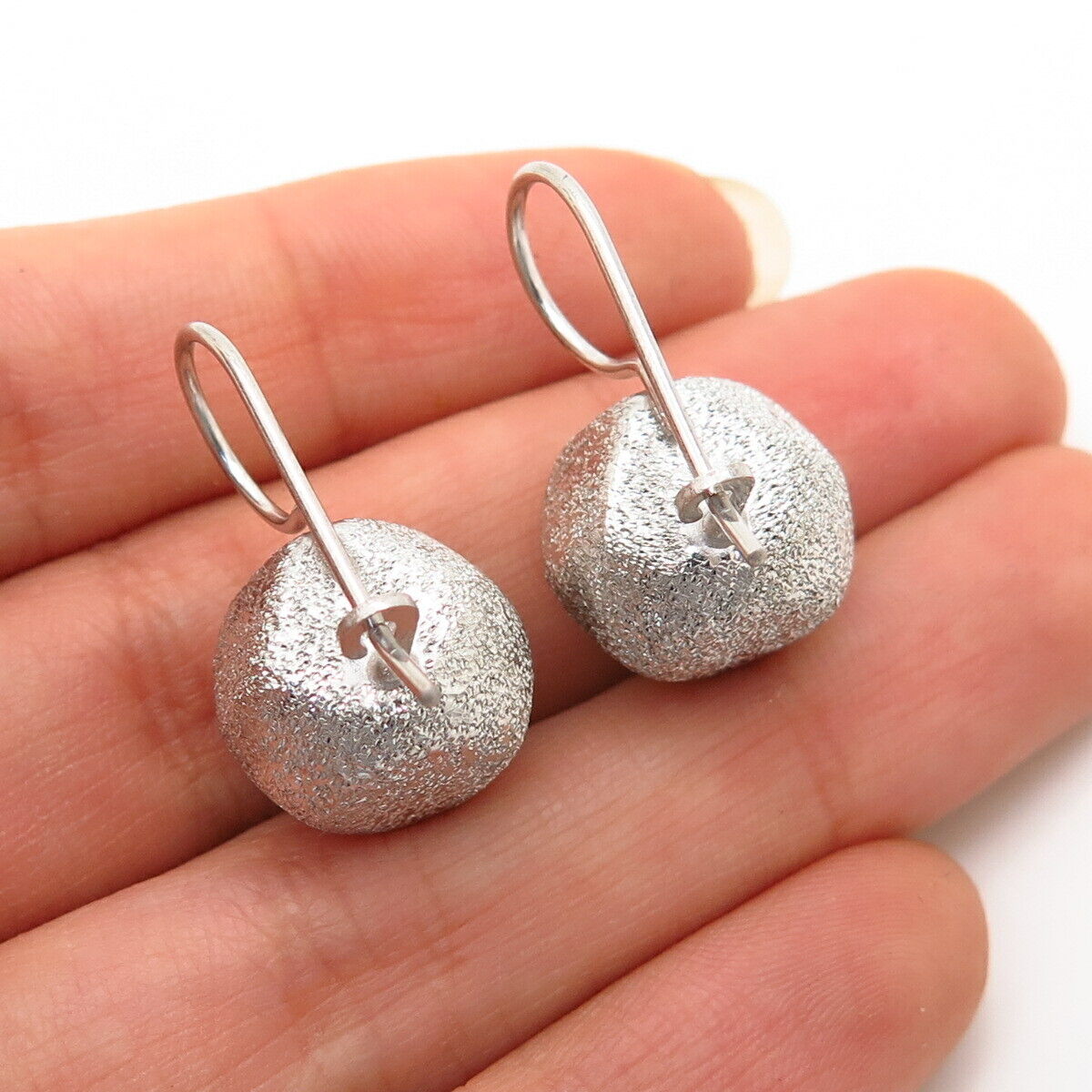 925 Sterling Silver Textured Abstract Ball Design Puffy Hollow Earrings