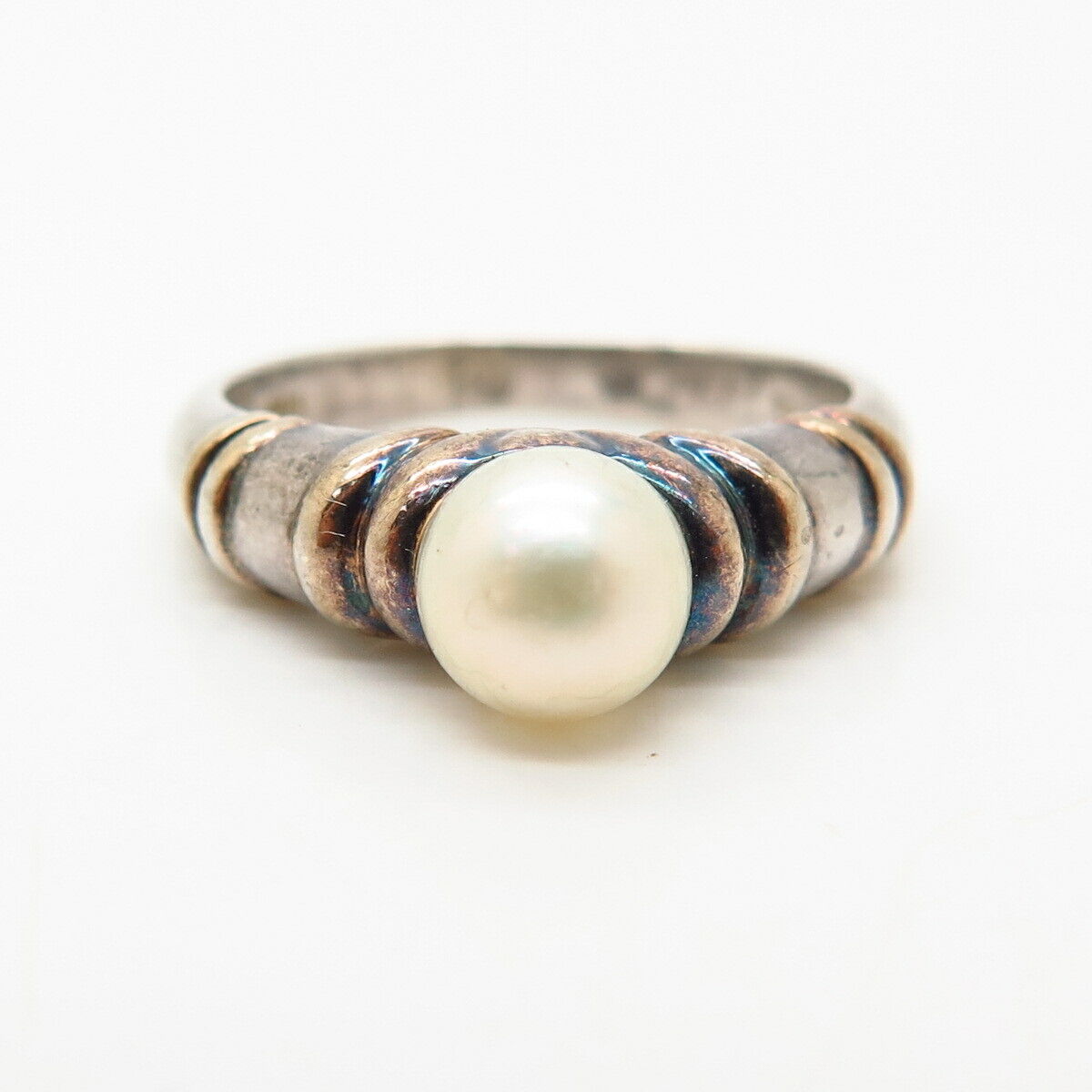 925 Sterling Silver Real Pearl Ribbed Design Ring Size 6