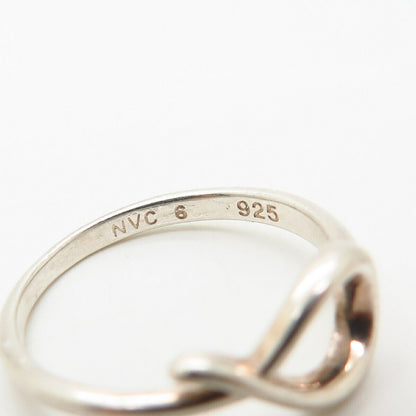 925 Sterling Silver Loop Design Ring Size 6